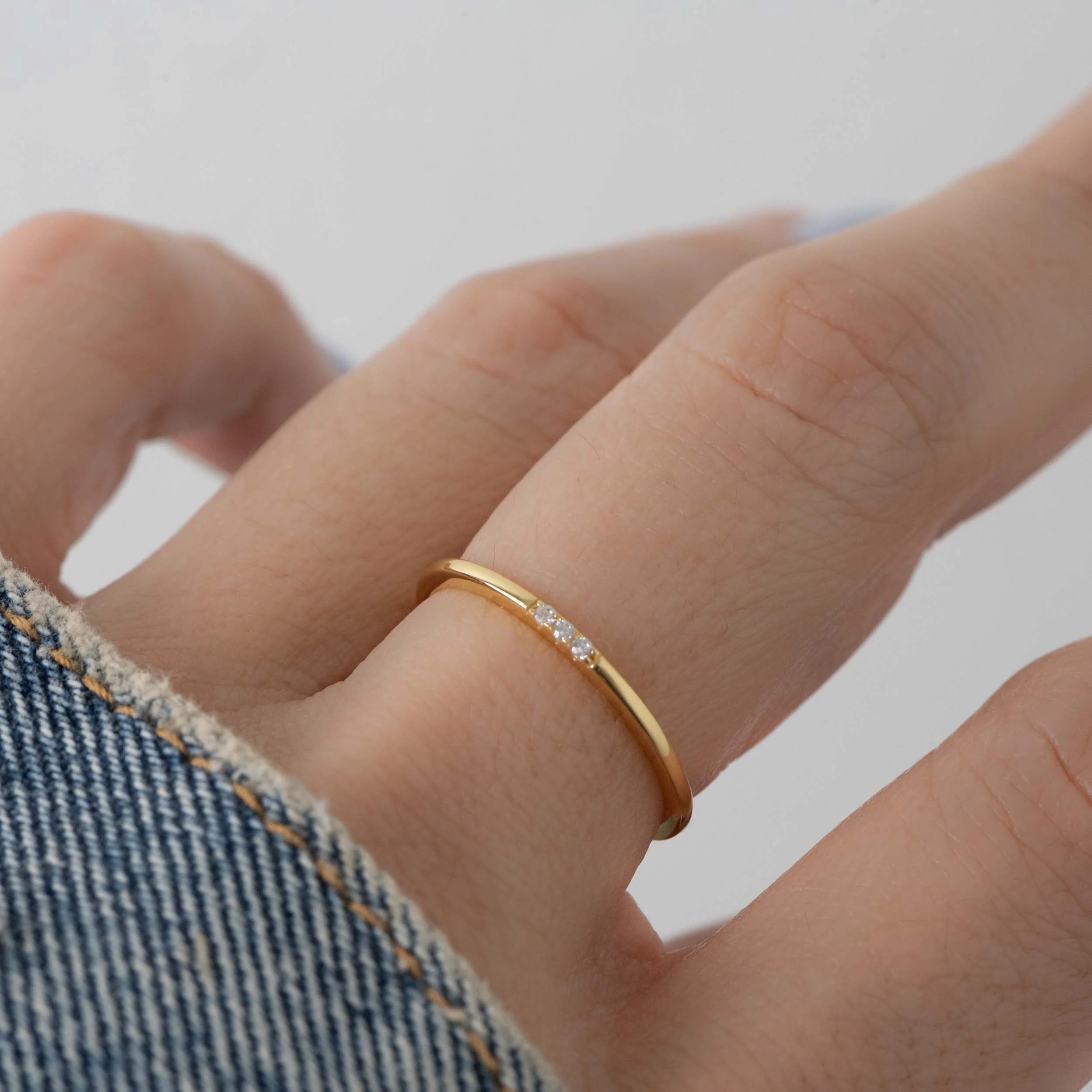 imgi_327_dainty-ring_e1597c25-8a90-4e07-ab0b-22de3b78d9fd